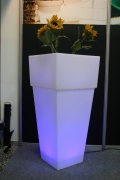 Pot de fleurs éclairé par LED Alicante