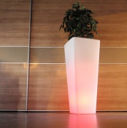 Pot de fleurs éclairé par LED Palo