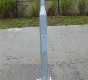 Poteau carré en acier 3-5 m