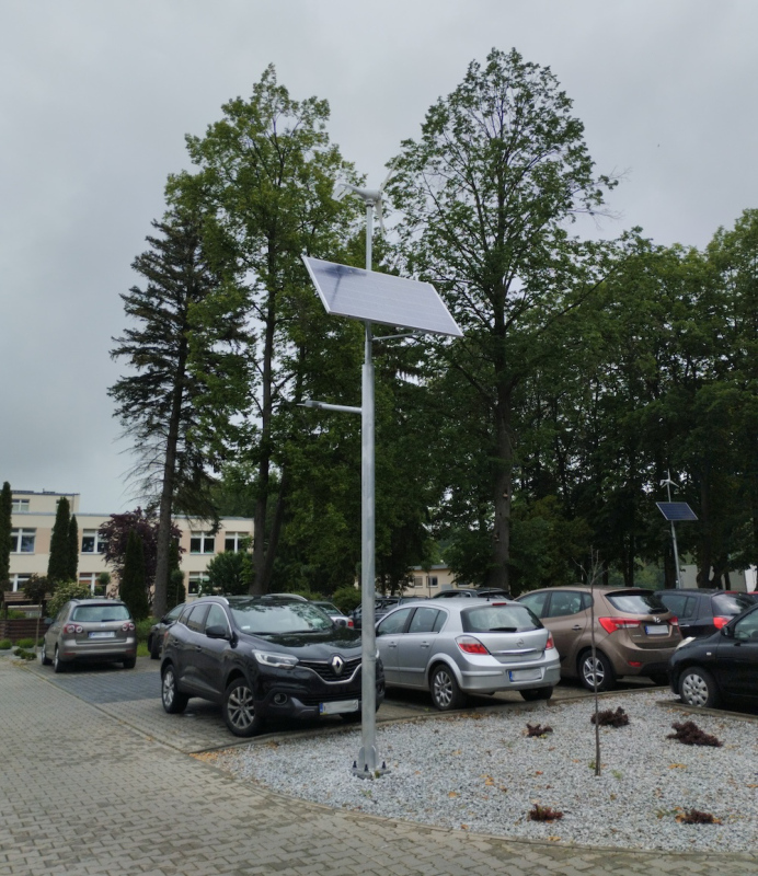 Oświetlenie miejskie Sienno woj. mazowieckie, latarnie hybrydowe