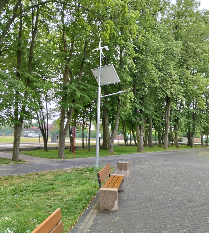 Oświetlenie miejskie Sienno woj. mazowieckie, latarnie hybrydowe