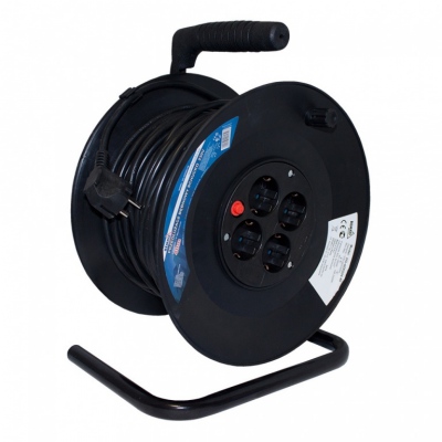 Rallonge de batterie Schuko 4 prises + 0 50 m 3 x 1,5 mm²