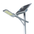 Lanterne solaire LED Casta Pro 30 W / Panneau 2 x 150 W / 2 x 100 Ah